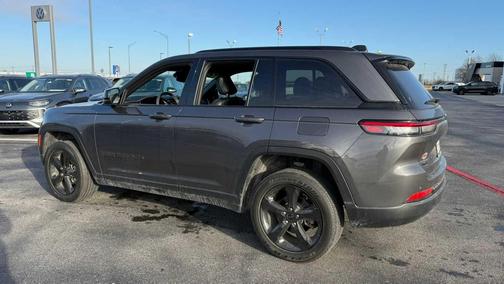 2023 Jeep Grand Cherokee Altitude