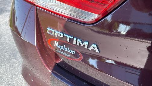 Sangria 2016 Kia Optima EX
