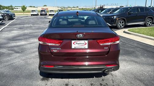 Sangria 2016 Kia Optima EX