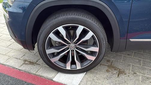Tourmaline Blue Metallic 2020 Volkswagen Atlas 3.6L SEL Premium