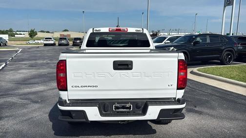 Summit White 2022 Chevrolet Colorado LT