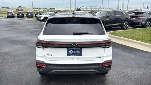 2025 Volkswagen Taos 1.5T SE Black