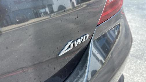 2023 Genesis G70 2.0T AWD
