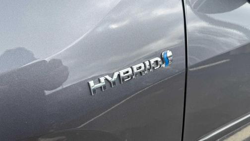 2020 Toyota RAV4 Hybrid XLE