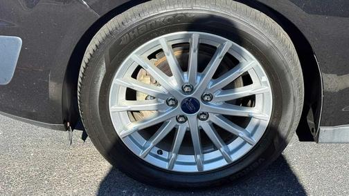 2015 Ford C-Max Hybrid SE