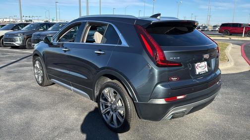 2019 Cadillac XT4 Premium Luxury