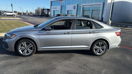 2024 Volkswagen Jetta 1.5T SE