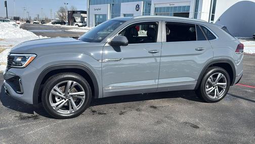 2024 Volkswagen Atlas Cross Sport 2.0T SEL