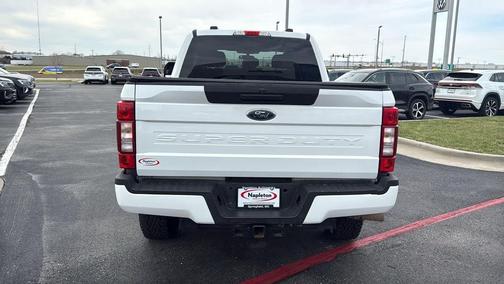 Oxford White 2022 Ford F-250 XLT