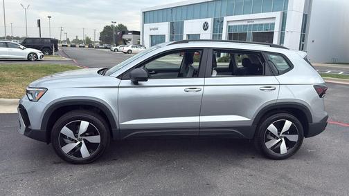 2025 Volkswagen Taos 1.5T S