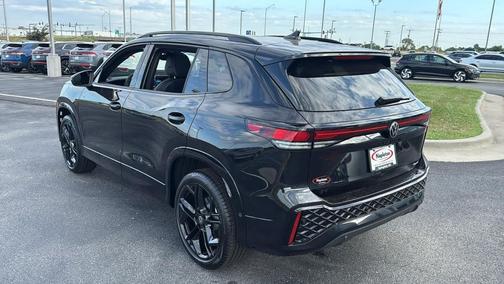 2025 Volkswagen Tiguan 2.0T SE R-Line Black 4MOTION