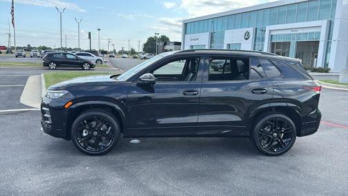 2025 Volkswagen Tiguan 2.0T SE R-Line Black 4MOTION