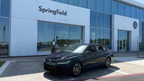 Deep Black Pearl 2026 Volkswagen Jetta 1.4T S