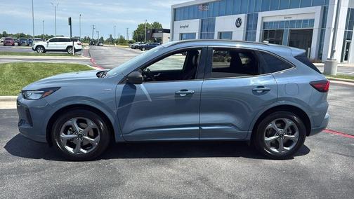 Vapor Blue Metallic 2023 Ford Escape ST-Line