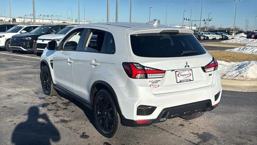 2022 Mitsubishi Outlander Sport 2.0 LE