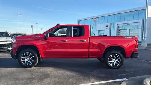 2020 Chevrolet Silverado 1500 Custom Trail Boss