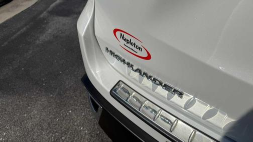 Blizzard Pearl 2018 Toyota Highlander Limited