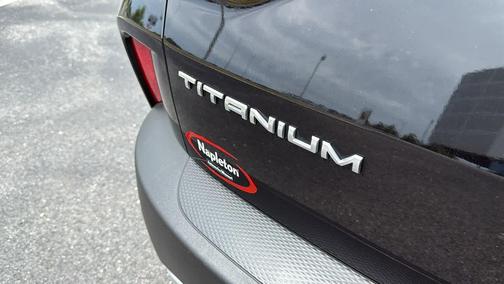 2020 Ford Escape Titanium