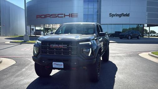 Onyx Black 2025 GMC Canyon AT4