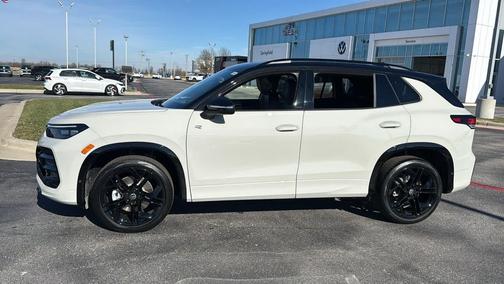 2026 Volkswagen Tiguan 2.0T SE R-Line Black 4MOTION