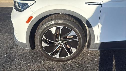 2021 Volkswagen ID.4 Pro