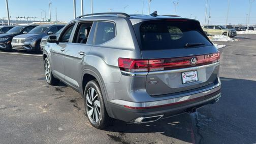 2025 Volkswagen Atlas 2.0T SE w/Technology 4MOTION