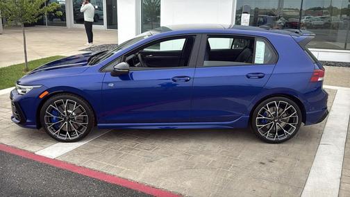 lapiz blue metallic 2026 Volkswagen Golf R 2.0T DSG