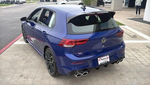 lapiz blue metallic 2026 Volkswagen Golf R 2.0T DSG