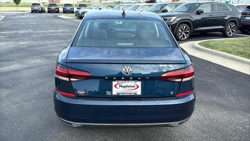2020 Volkswagen Passat 2.0T SE