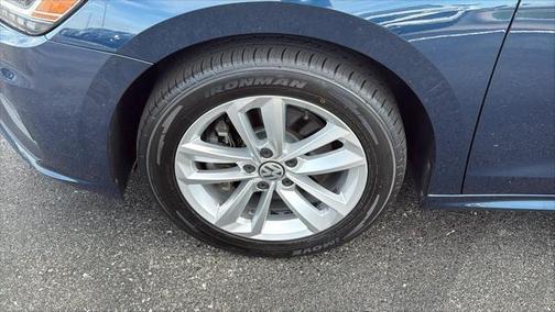 2020 Volkswagen Passat 2.0T SE