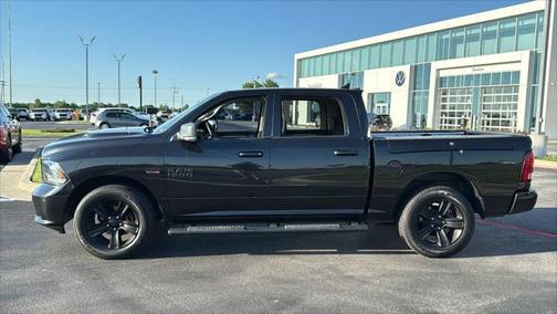 2017 RAM 1500 Night Crew Cab 4x2 5'7' Box