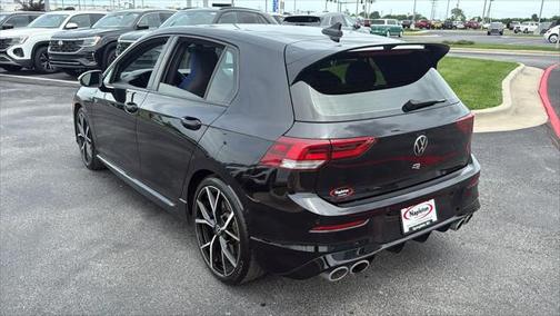 2022 Volkswagen Golf R 2.0T Manual