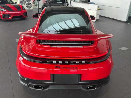 2026 Porsche 911 Carrera 4S