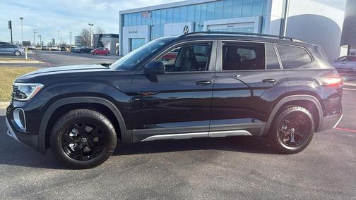 2026 Volkswagen Atlas Peak Edition