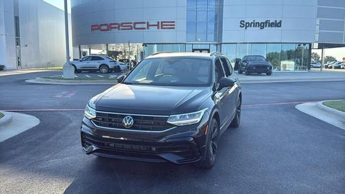 2024 Volkswagen Tiguan 2.0T SE R-Line Black