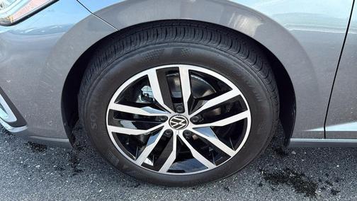 2025 Volkswagen Jetta 1.5T SE