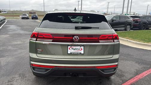 2026 Volkswagen Atlas Cross Sport 2.0T SE w/Technology 4MOTION