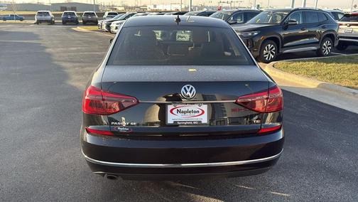 2018 Volkswagen Passat 2.0T SE