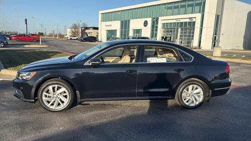 2018 Volkswagen Passat 2.0T SE