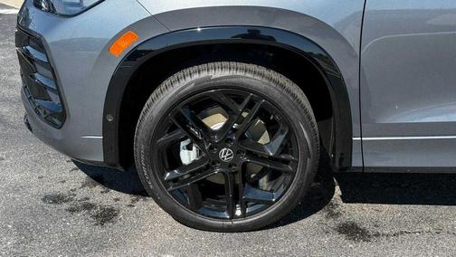 2026 Volkswagen Tiguan 2.0T SE R-Line Black 4MOTION