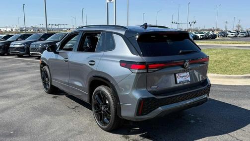 2026 Volkswagen Tiguan 2.0T SE R-Line Black 4MOTION