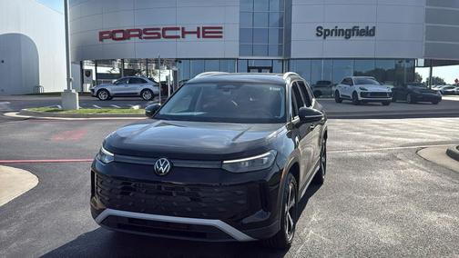 2025 Volkswagen Tiguan 2.0T SE 4MOTION