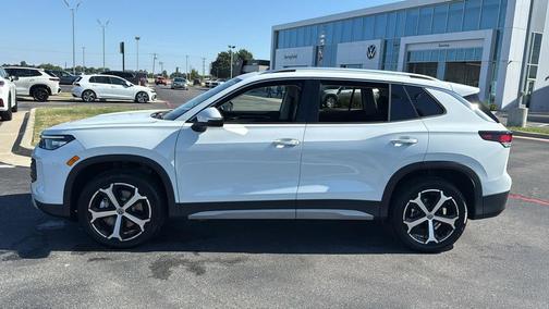 2025 Volkswagen Tiguan 2.0T SE 4MOTION