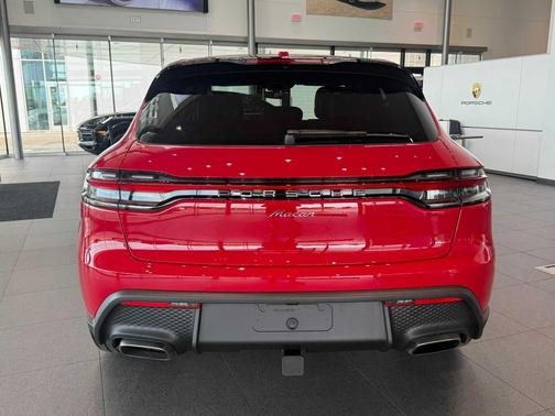 Carmine Red 2026 Porsche Macan Macan