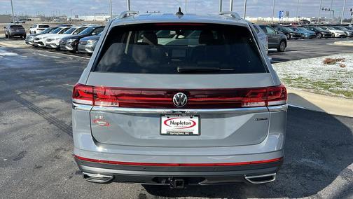 2025 Volkswagen Atlas 2.0T SEL