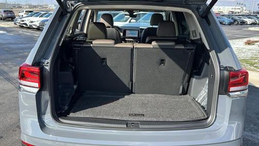 2025 Volkswagen Atlas 2.0T SEL