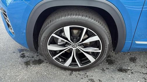 2025 Volkswagen Atlas 2.0T SEL Premium R-Line 4MOTION