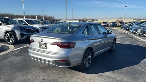 2024 Volkswagen Jetta 1.5T SE