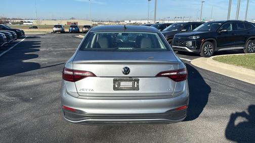 2024 Volkswagen Jetta 1.5T SE