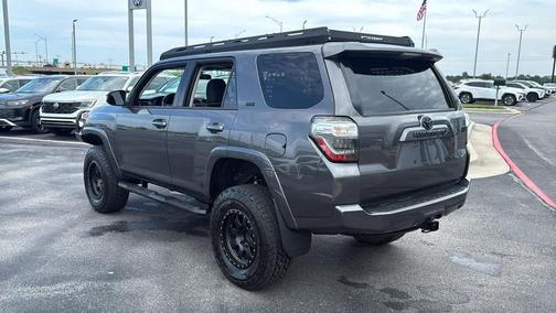 Magnetic Gray Metallic 2018 Toyota 4Runner SR5